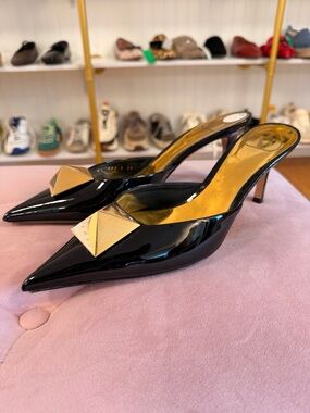 Valentino Garavani Roman Black Hold One Stud Mules